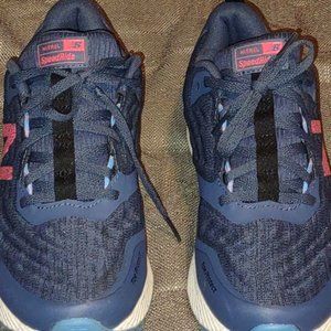 Size 7.5 New Balance nwot